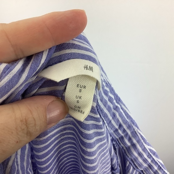 H&M Blue and White Striped Cotton Button Front Tunic Top - Picture 3 of 4